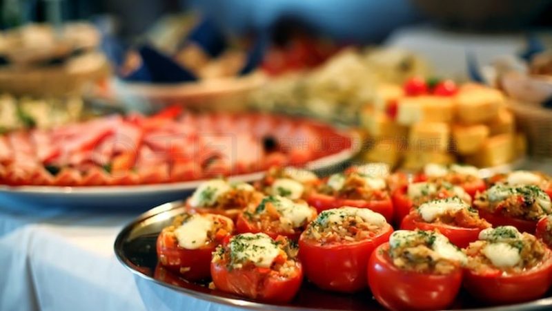 速冻食品的规格通常以克、千克、箱等为单位，以下是对这些规格的解读：
